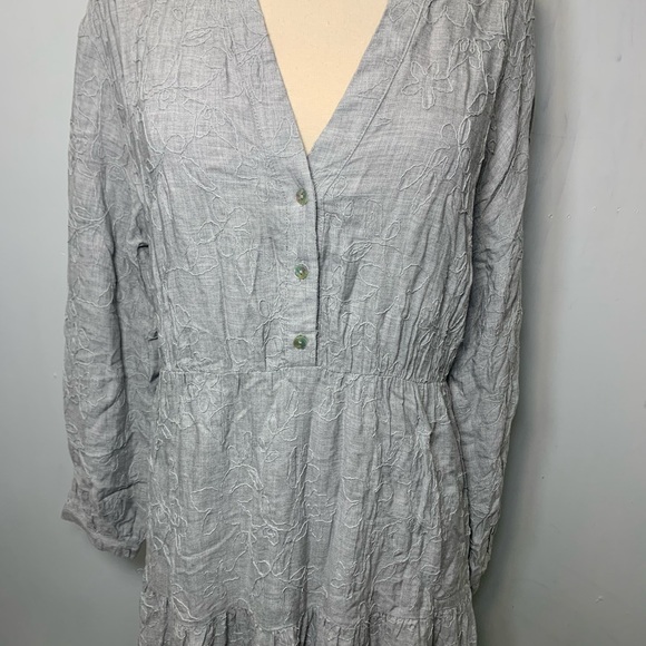 Zara Long Sleeve Dress in Light Gray - Picture 7 of 16